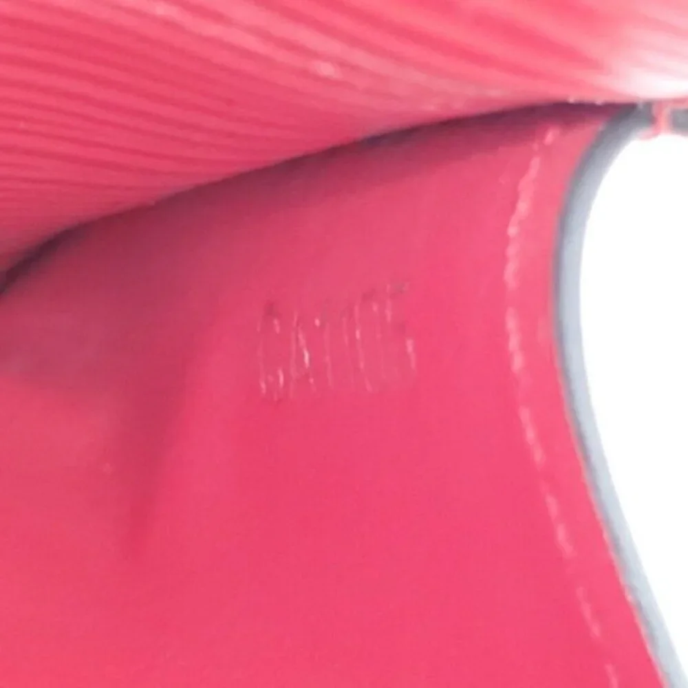 Authentic Louis Vuitton Epi Leather Sarah Wallet Red LV Long Wallet